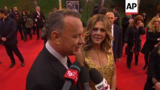 Hanks says 'we should all aim for Bob Dylan-esque'