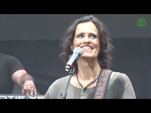 Festival NOVABRASILFM | Zélia Duncan convida Moska e Isabela Taviani (2018)