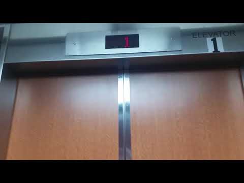 Unknown hydraulic elevator at Wingate hotel in Springfield VA