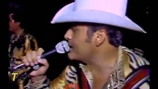 Los Tigres Del Norte...America