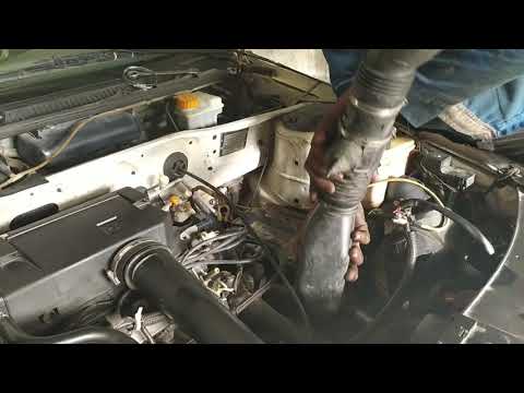 Thumbnail for Iranian Mechanic Shop | Watch a mechanic master at work by Peugeot