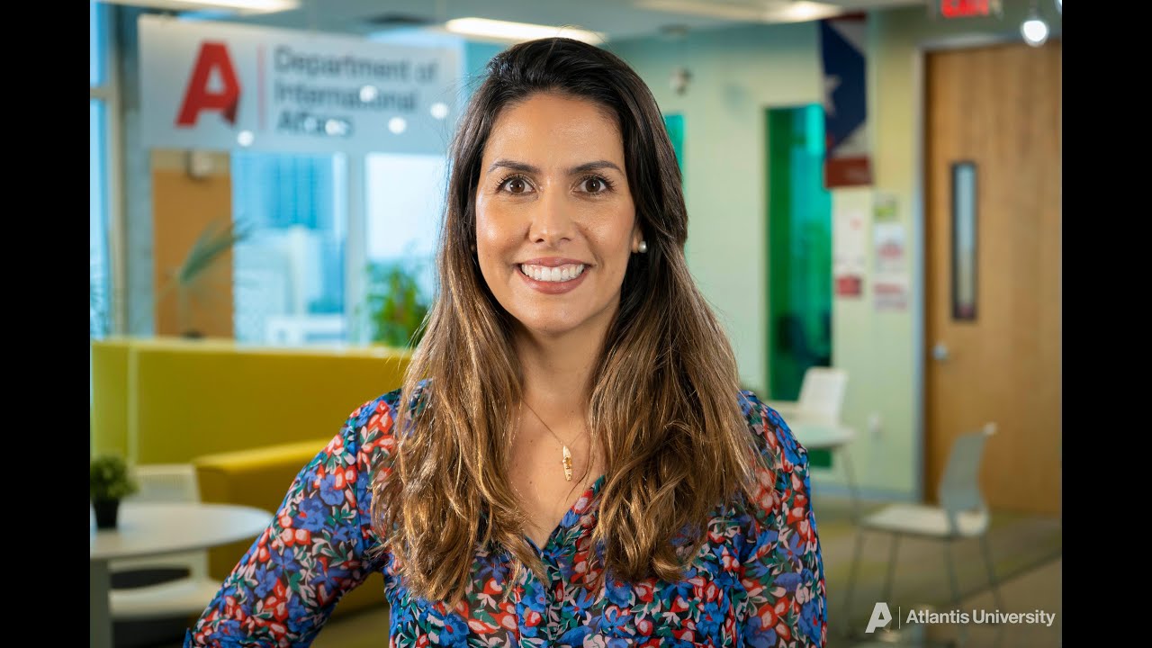 JULIANA NEGRAO | Emblematic student worker from Brazil