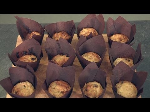 How To Make Easy Carrot Muffins