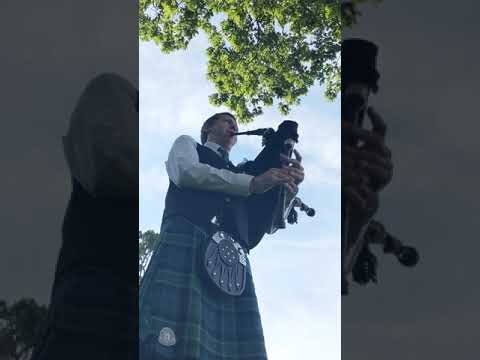 Promotional video thumbnail 1 for Patrick Roniger - Professional Bagpiper