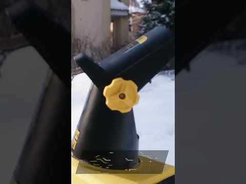 Миниатюра изображения товара Снегоуборщик электрический Huter SGC 2000E/2300E (70/7/6)