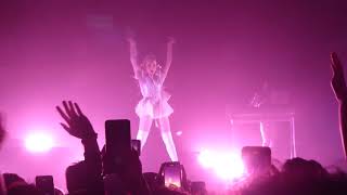 Kim Petras : Do Me / Can&#39;t Do Better (Live at Le Trianon, PARIS 2020)
