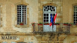 preview picture of video 'France - Aveyron: Nant - Market, Markt, Marché - 1'