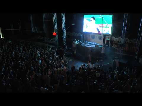 ORFeins Newssplash auf der Xperia Base - Start