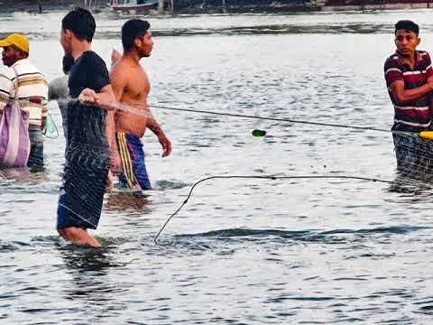 playa Tecojate, Abierta de la Bocabarra de la localidad.