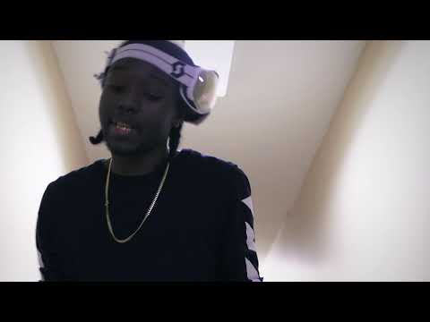 Acerrr - Déjà Vu (Official Music Video)