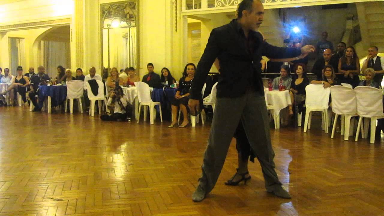 Claudio Villagra e Helena Fernandez in Rio 3