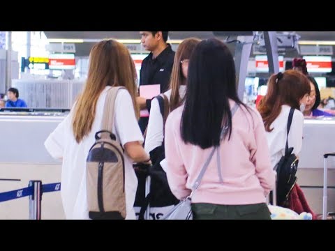 [Fancam] 181228 BNK48 (Pun,Jennis) - ไปงานขาวแดงกันเถอะ! @ Suvarnabhumi Airport