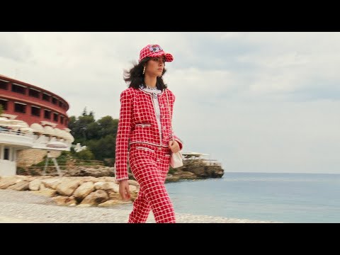 The Film of the CHANEL Cruise 2022/23 Show — CHANEL Shows thumnail