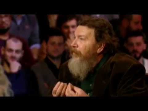 Travaglio distrugge Ferrara: "I tuoi leader finiscono in galera!". Servizio Pubblico