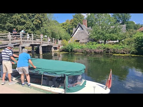 Kayaking on the River Stour to Flatford Mill Tour