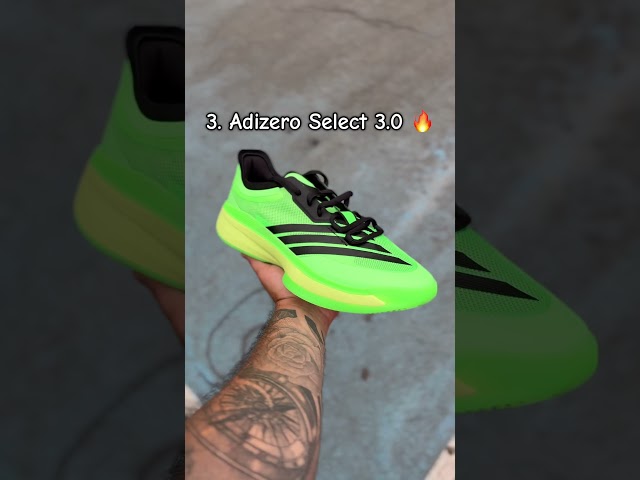 Vídeo relacionado con adidas Unisex niños Hoops Shoes, Cloud white/core black/bright red, 38 2/3 EU