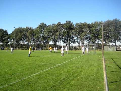 Ingestudeerde corner Hoeven 3