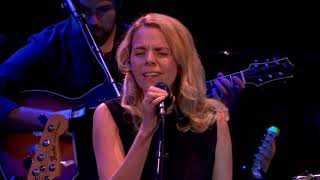 Aoife O&#39;Donovan - &quot;A Case of You&quot; [Live]