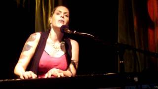 Beth Hart - Weight of The World