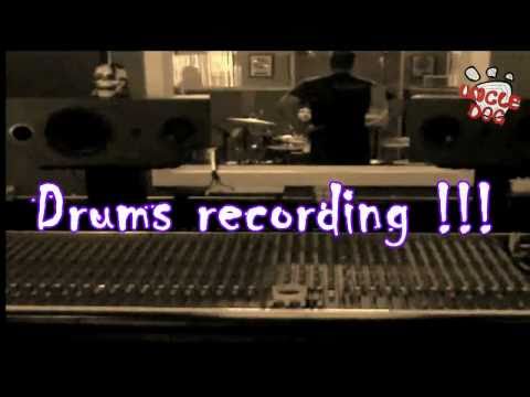 The Uncledog record drums at Radiostar Studios with Sylvia Massy! (HD)