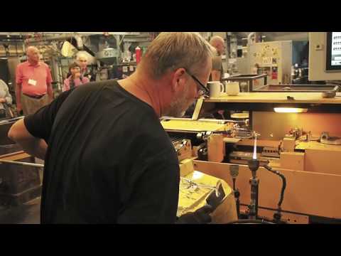 download lagu mp3 mp4 Boda Crystal Glasses, download lagu Boda Crystal Glasses gratis, unduh video klip Boda Crystal Glasses