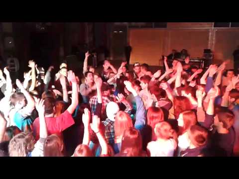 Gryph x Harry x DJ Thive live @ Żmigród, WOŚP 2013