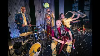 Vers per on - Vers per on - Poesia pop. Pentina el Gat i Núria Freixa