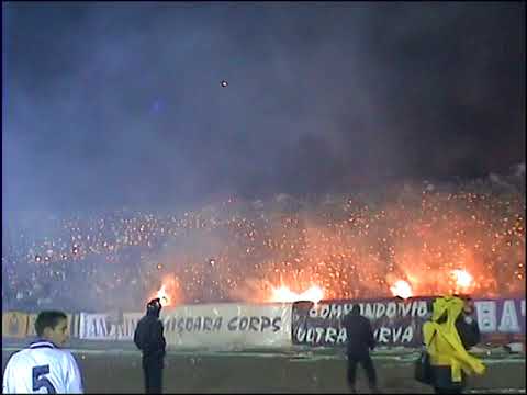 Politehnica Timisoara - Petrolul Ploiesti 2-1 (28 noiembrie 2003, etapa 14)