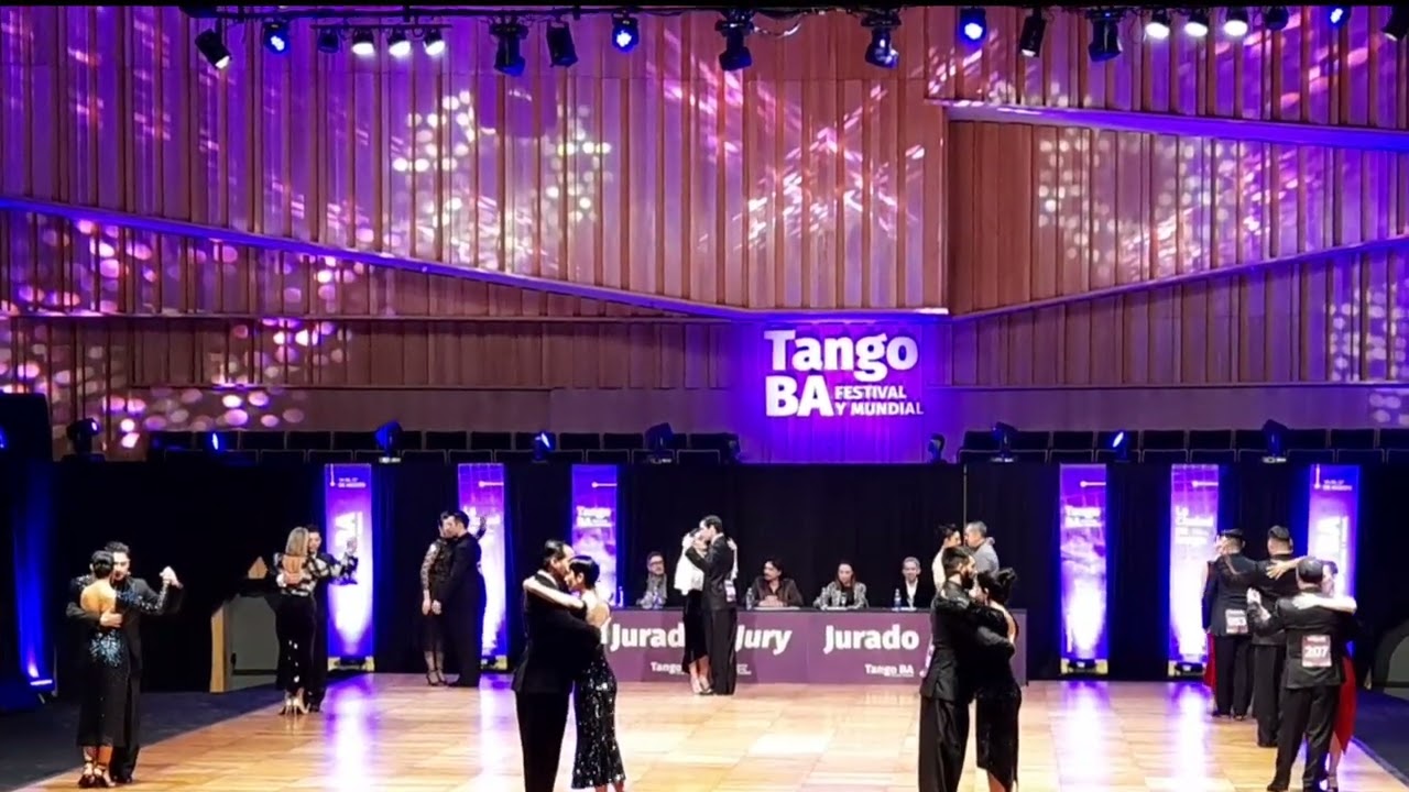 Ronda 5 (día 1) clasificatorias Mundial de Tango 2.024 "Farol" Troilo/Fiorentino [Tema 1]
