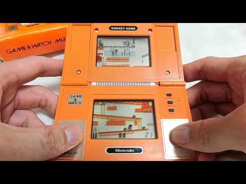 13377 Nintendo Game & Watch Multi Screen Donkey Kong DK-52 1982