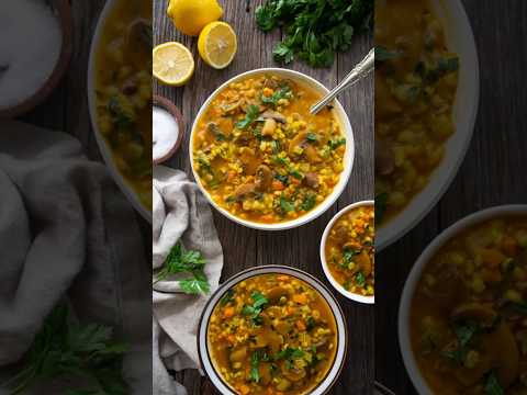 Mushroom Barley Soup with Vegetables
