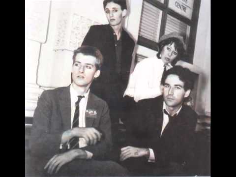 Young Charlatans - She's Not The Chosen One