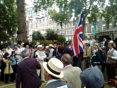 The Chap Olympiad 2009 - Smoking of the Olympic Pipe