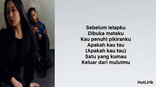 Download lagu Adrian khalif & Bernadya - Asumsi | Lirik Lagu mp3 Download lagu Adrian khalif & Bernadya - Asumsi | Lirik Lagu mp3