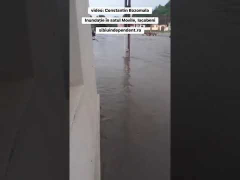 Inundație în satul Movile, Iacobeni