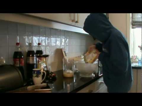 The Traditional Non-Stop Cake