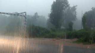 preview picture of video 'Heavy rain on Mumbai-Goa highway'