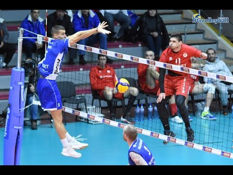 HUGEEEE VOLLEYBALL BLOCK!!!!