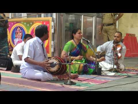 Hiran mayeem Lakshmim bhajàmi - Lalitha