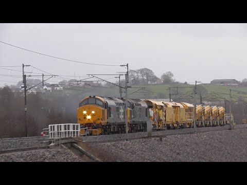 37401 & 37422 / 6x12 West Ealing Plasser Sdgs - Tyne S.S 9th January 2023