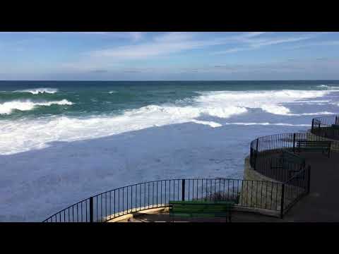 HUGE WAVES  Malta Storm 2017 St.Julian's, Sliema - December 1