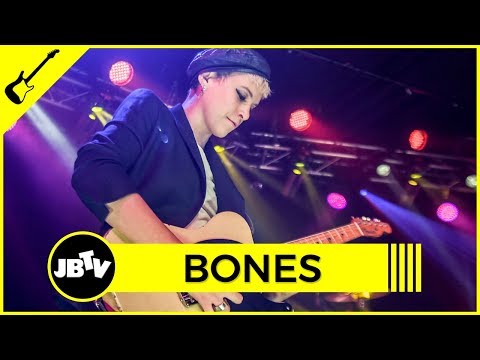 
    Bones (UK) - Tears | Live @ JBTV video actuacion en vivo cancion 2017
  