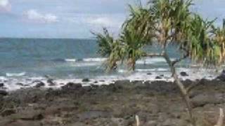 preview picture of video 'BUrneTt HeaDs QueenSland AusTralIa'