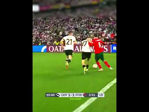 Vitinha Turns Time-Wasting into Pure Skill 🔥💀