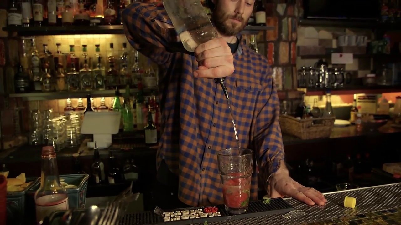 Small Wonder Restaurant/Bar