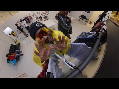 TrapGoKrazy - 300 ft. Xhulooo (Official Video)