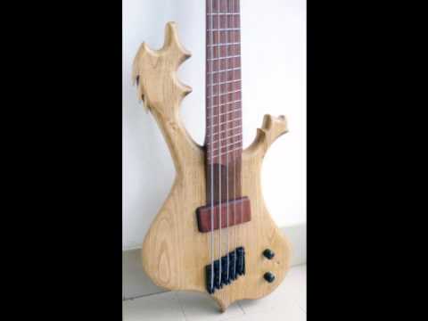 Prometeus Guitars - Mothra multiscale 5 strings