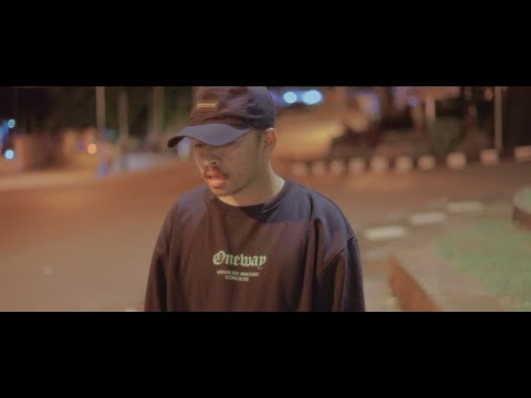SEPERTIGA MALAM - DJ QHELFIN (OFFICIAL VIDEO MUSIC)