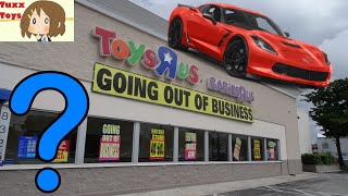 My closed ToysRus RE-OPENS as a .....C7 Corvette warehouse? Hundreds of C7 corvettes!