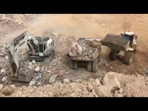 Liebherr 984 Excavator And Caterpillar 992G Loading Caterpillar Dumpers - Sotiriadis/Labrianidis